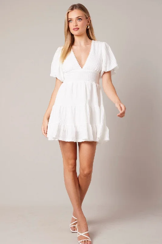 ladies-trumpet-dress-sleeveless-White Fit And Flare Dress Puff Sleeve