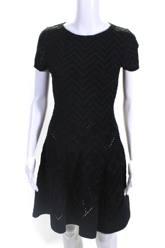 ladies-trumpet-dress-flattering-fit-Valentino Womens Short Sleeve Crew Neck Knit Flare Dress Black