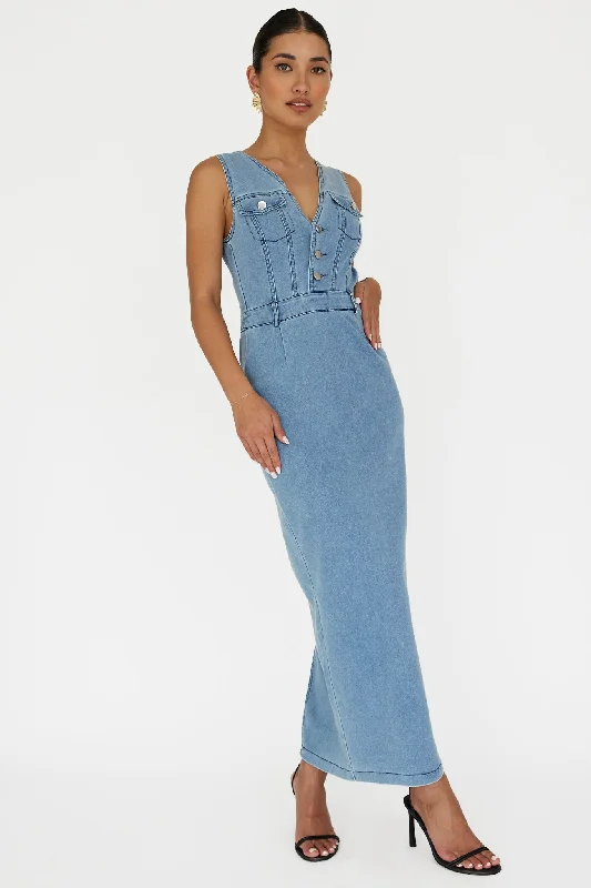 ladies-maxi-dress-relaxed-look-Jazelle Sleeveless Button Front Maxi Dress Denim