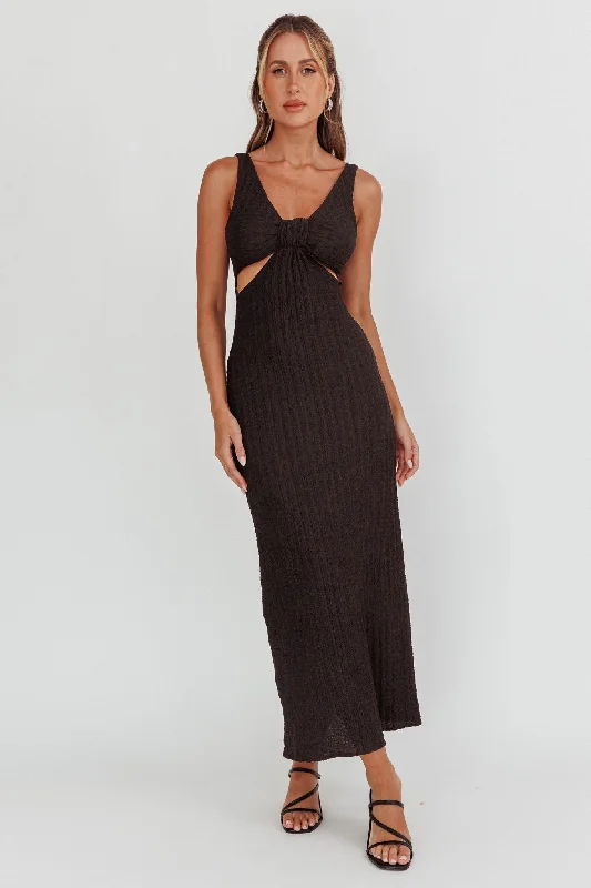 ladies-maxi-dress-petite-fit-Kharissa Cut-Out Textured Maxi Dress Black