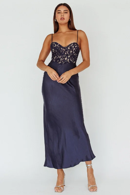 ladies-maxi-dress-romantic-vibe-Evening Star Lace Bodice Maxi Dress Navy