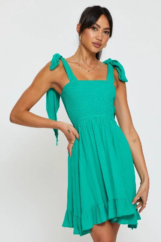 ladies-trumpet-dress-a-line-Green Fit And Flare Dress Sleeveless Tie Shoulder