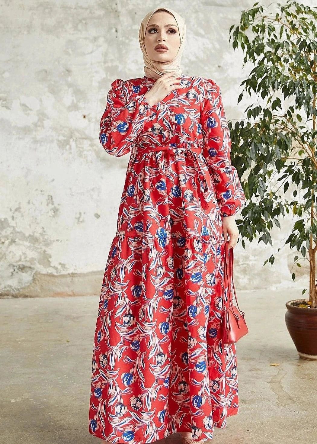 ladies-floral-dress-travel-wardrobe-Red Floral Pattern Belted Dubai Abaya Dress for Muslim Women