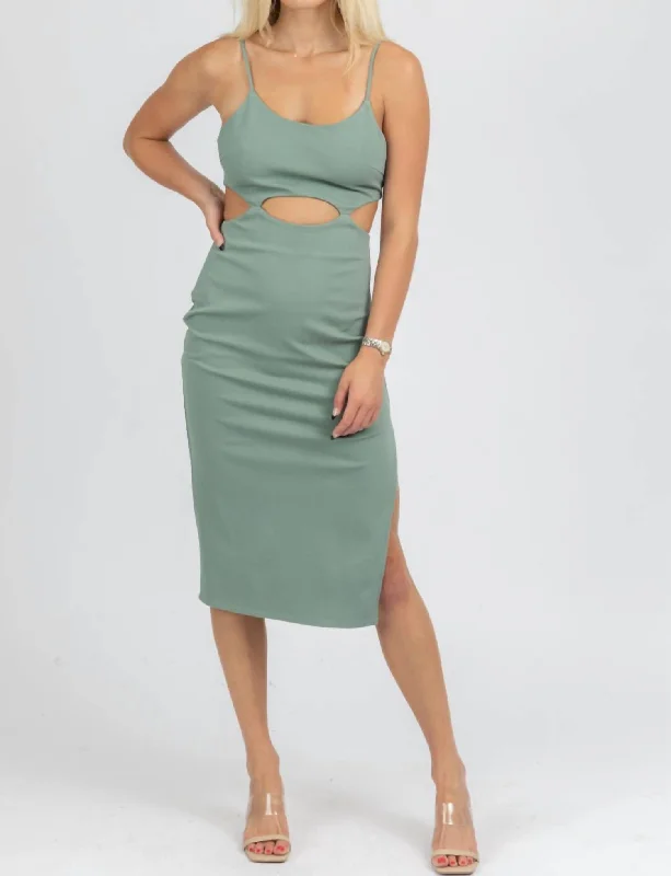 ladies-midi-dress-petite-fit-Cutout Detail Midi Dress In Deep Green